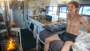 popular-youtuber-fucking-pussy-in-a-van-9